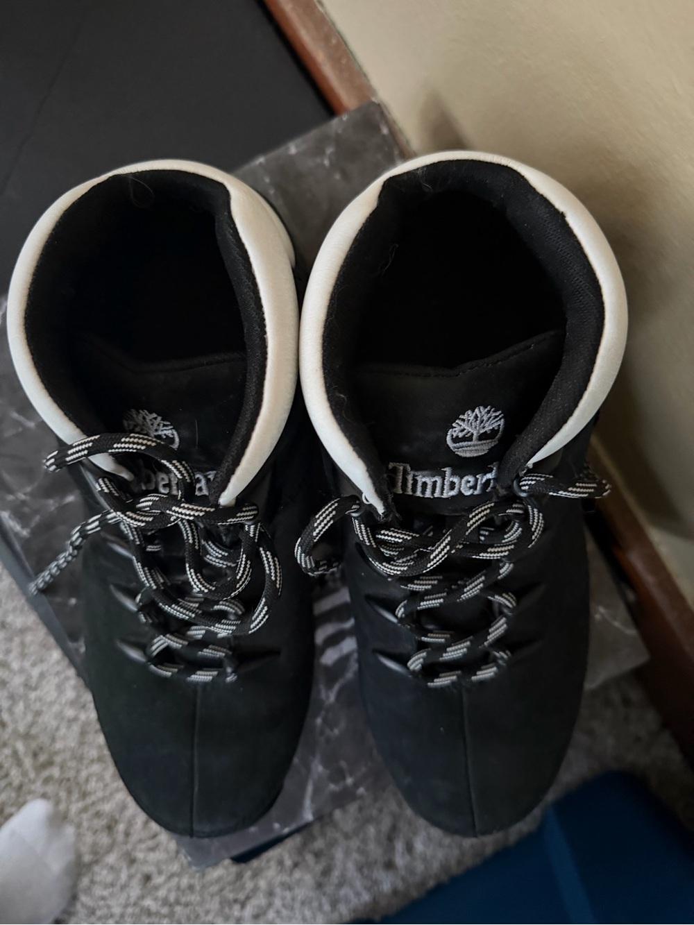 Timberland Black and White Ankle Boots - Picture 4 of 5